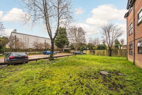 undefined, Rugby Road, Twickenham TW1
