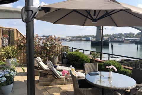 undefined, Andes Close, Southampton, SO14