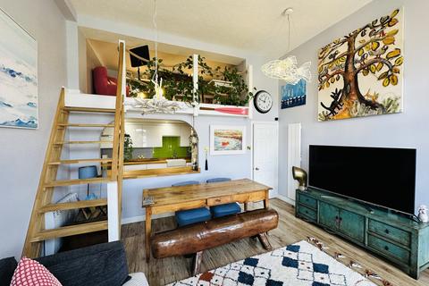 undefined, Andes Close, Southampton, SO14