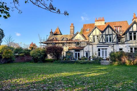 undefined, Crow Hill, Crow, BH24