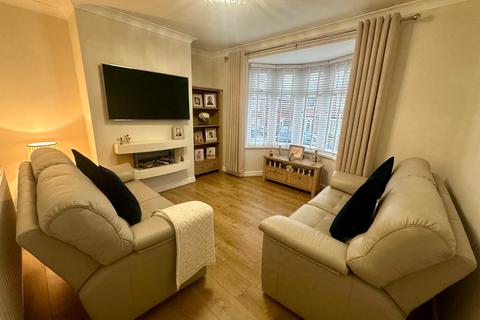 3 bedroom semi-detached house for sale, Kinnaird Avenue, Denton Burn, Newcastle upon Tyne, NE15