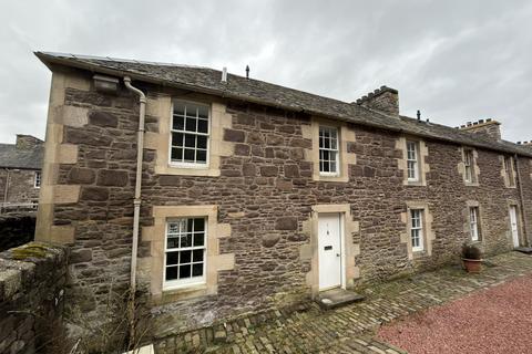 3 bedroom terraced house to rent, Long Row, Lanark ML11