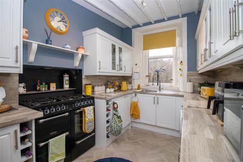 3 bedroom flat for sale, North Bridge Street, Hawick