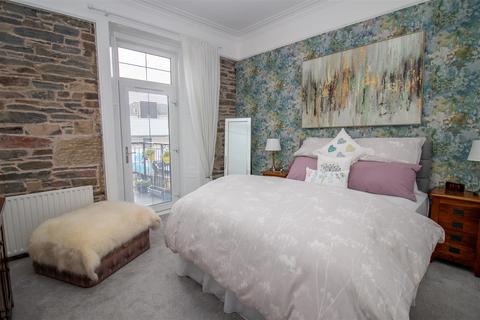 3 bedroom flat for sale, North Bridge Street, Hawick