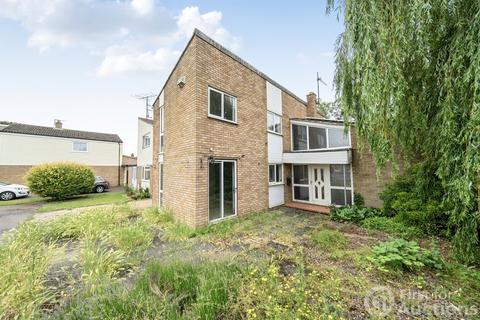 3 bedroom detached house for sale, Maltings Way, Great Barford, Bedford