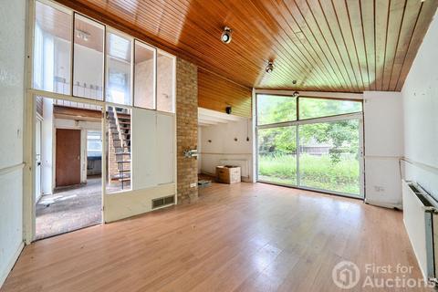 3 bedroom detached house for sale, Maltings Way, Great Barford, Bedford