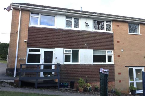 2 bedroom flat to rent, Capstone Court, Ilfracombe EX34