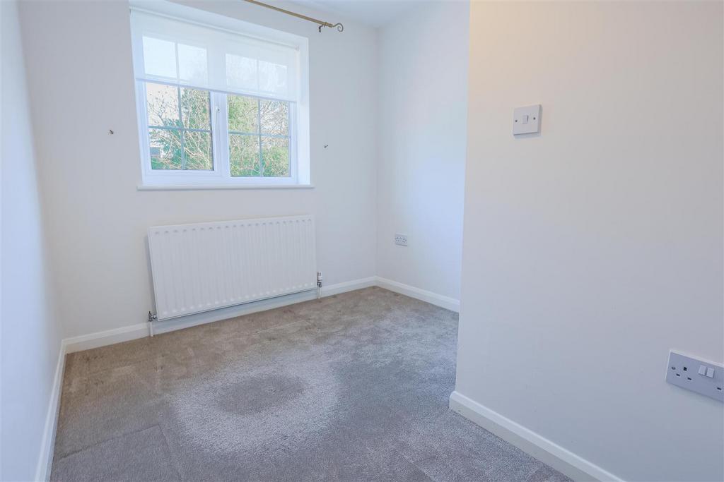 62 Shelsley Way 25.jpg