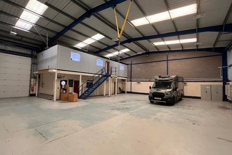 Warehouse to rent, Newborough Rd Burton On Trent DE13 9PD