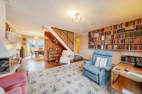 4 bedroom semi-detached house for sale, Commonfields, West End, Woking, Surrey, GU24