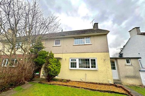 3 bedroom semi-detached house to rent, St. Winifreds Road, Bridgend