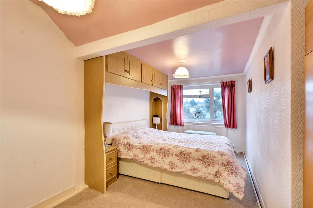 Bedroom 1 1.jpeg