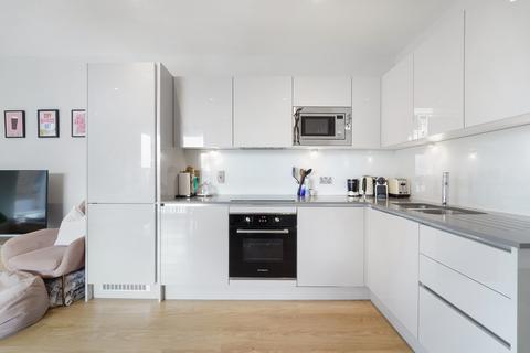 1 bedroom apartment for sale, at Keel Aparments, 31 Greyhound Parade, London SW17