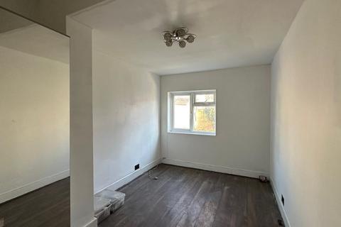 undefined, Flat 1, 25 Boswell Road, Thornton Heath, Croydon, CR7 7RZ