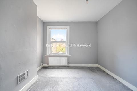 3 bedroom flat to rent, Seymour Road, London, E10