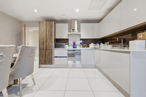undefined, High Street, The Roof Gardens, CM12