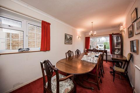 undefined, Great Bounds Drive, Bidborough