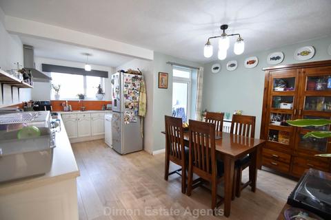 2 bedroom terraced house for sale, Pelham Road, Gosport