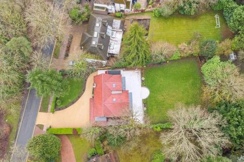 undefined, North Approach, Moor Park HA6