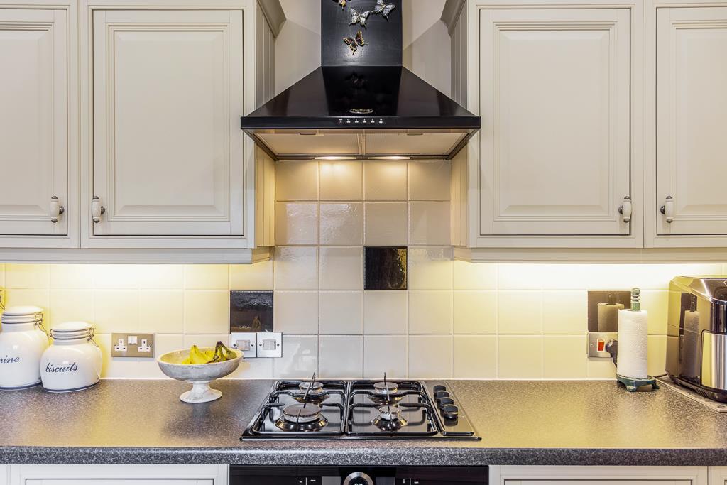 2 The Spinney Close (Kirton)-40.jpg