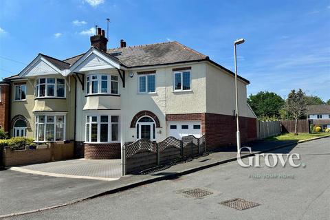 undefined, Stennels Avenue, Halesowen