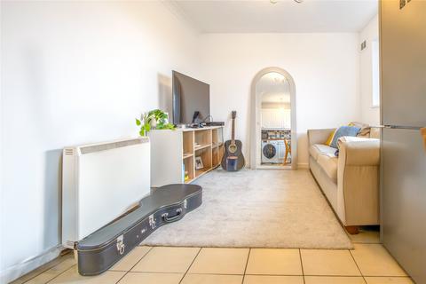 undefined, Valleyside, Swindon SN1