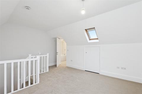 1 bedroom apartment to rent, Ashley Road, Walton-on-Thames, Surrey, KT12