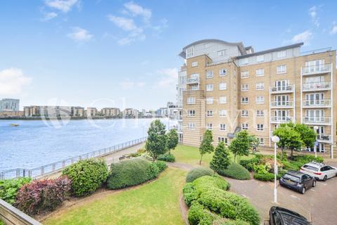 St. Davids Square, Isle Of Dogs, London, E14