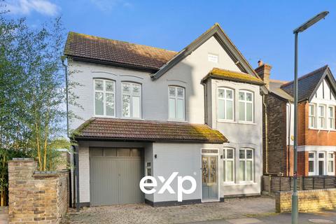 undefined, Greenlands Road, Staines-upon-thames TW18