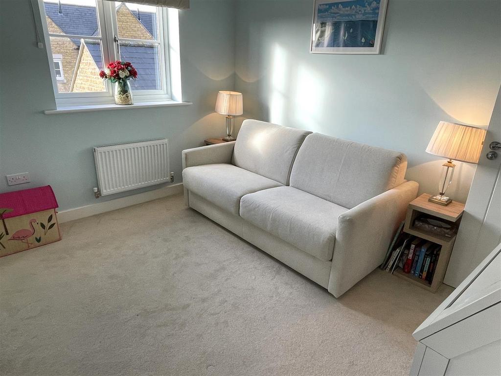 Bedroom.JPG