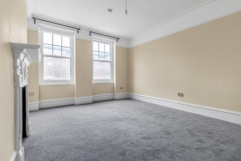 3 bedroom flat to rent, Talgarth Road, London, W14