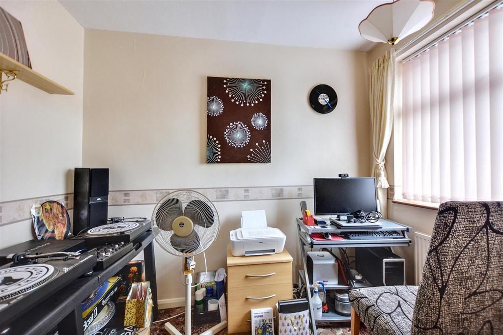 Bedroom 3.jpeg