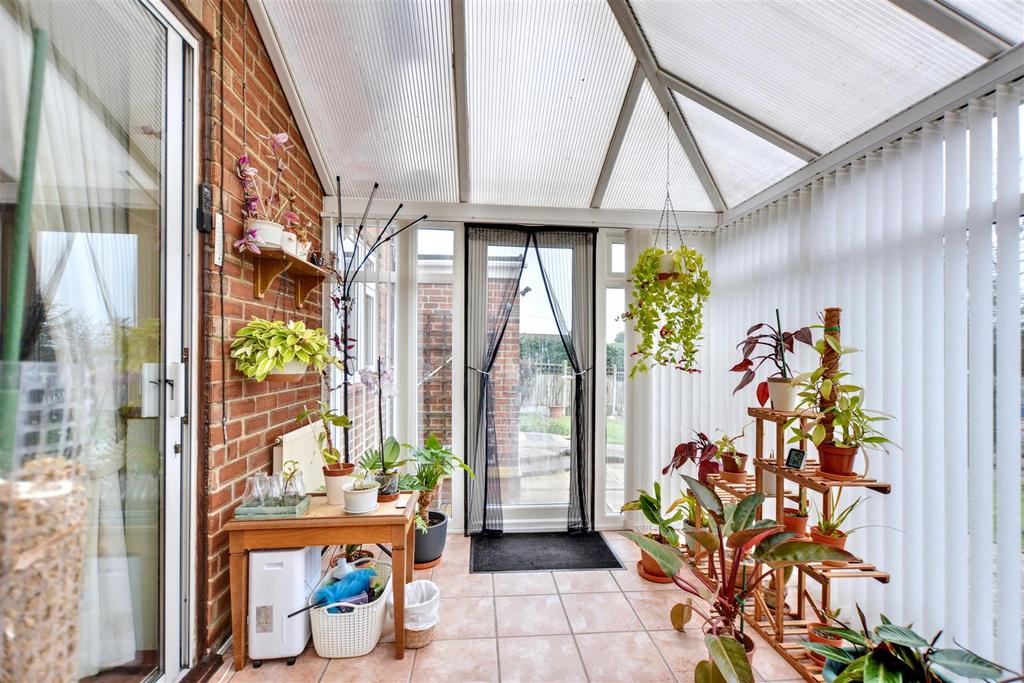 Conservatory 1.jpeg