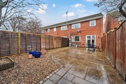 undefined, Colliers Way, Berkshire RG30
