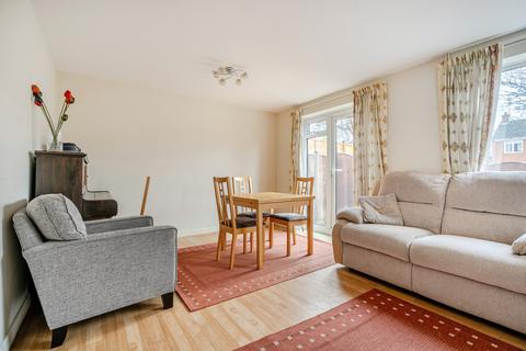 undefined, Colliers Way, Berkshire RG30