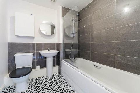 2 bedroom apartment to rent, Chestnut Lane, West Yorkshire LS14