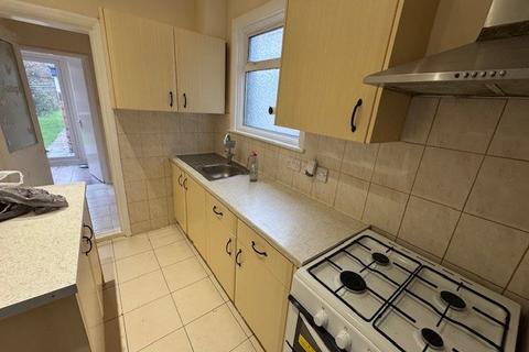 undefined, Great South West Road, Hounslow, TW4