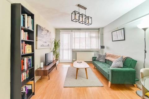 1 bedroom flat to rent, Meecham Court, Shuttleworth Road, Battersea, London, SW11