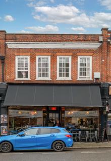3 bedroom apartment to rent, Church Street, Reigate, RH2
