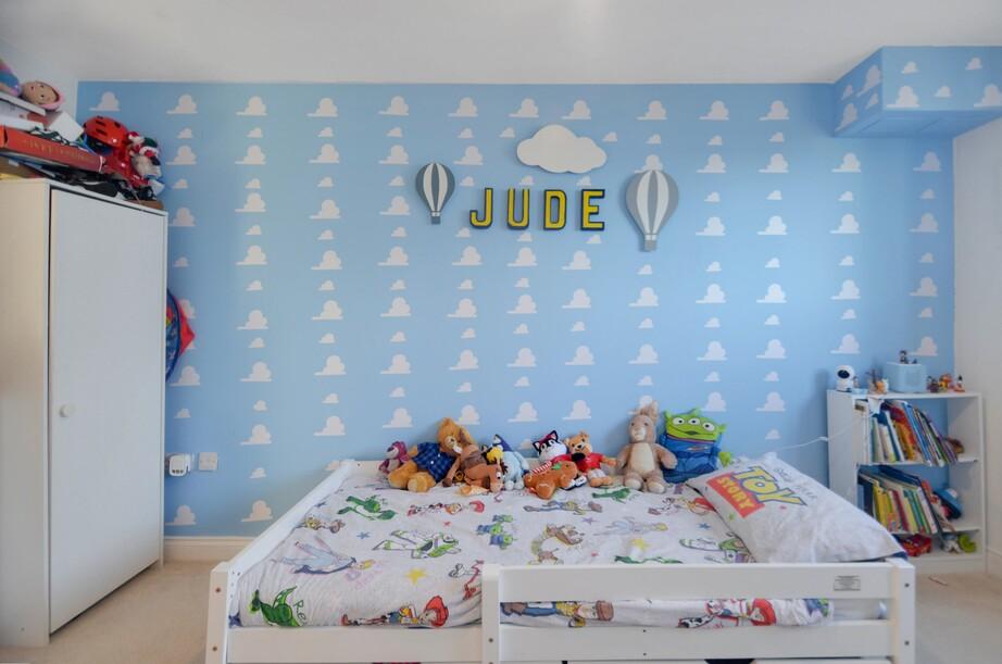 Bed 2 Pic  (1).jpg