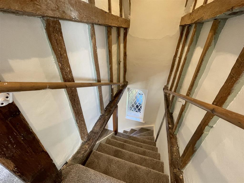 STAIRCASE.jpg