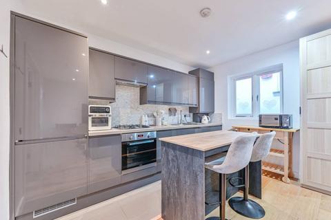 2 bedroom flat for sale, Caledonian Road, N1, Caledonian Road, London, N1