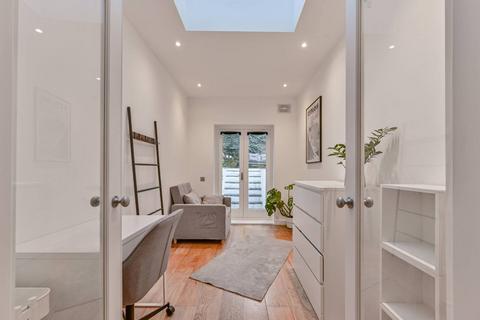 2 bedroom flat for sale, Caledonian Road, N1, Caledonian Road, London, N1