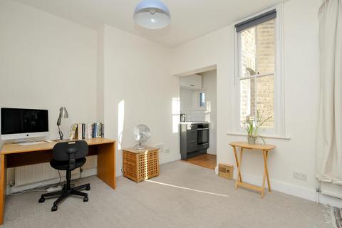 1 bedroom flat for sale, Shakspeare Walk, London