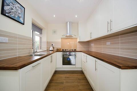 3 bedroom house to rent, Norcombe Gardens, Harrow, HA3