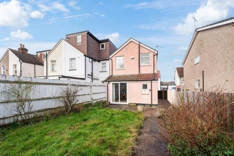 2 bedroom detached house for sale, Diceland Road, Banstead