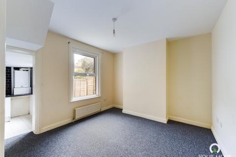 2 bedroom terraced house to rent, Brockley Road, Kent CT9