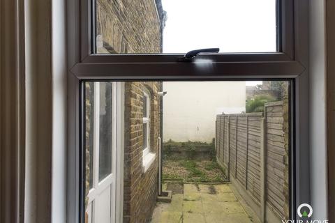 2 bedroom terraced house to rent, Brockley Road, Kent CT9