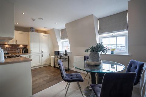 undefined, Sissinghurst Court, Solihull