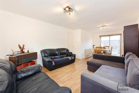 undefined, Zetland Street, London, E14